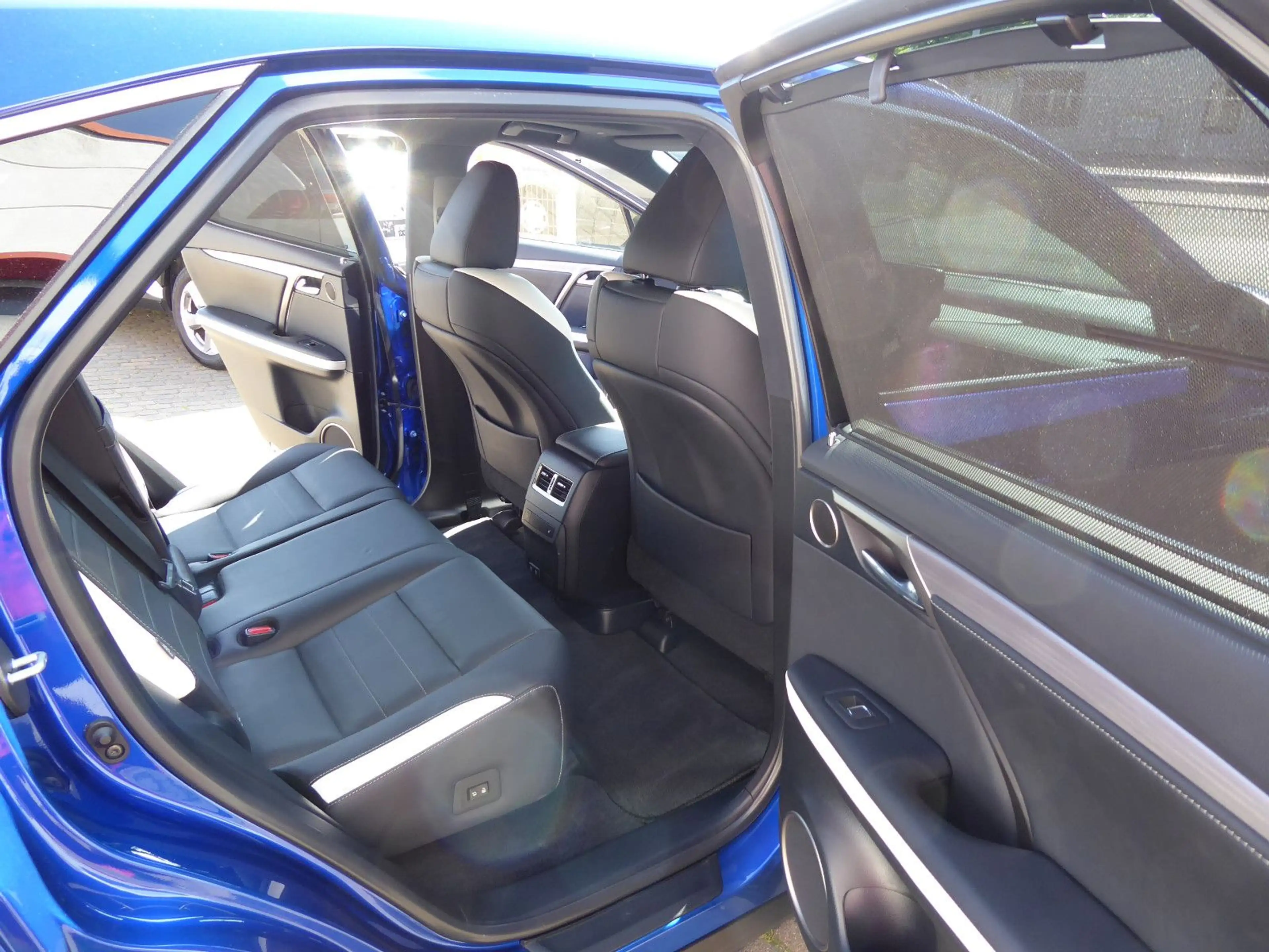 Lexus RX 450h h F SPORT, Panorama, 3 Jahre Garantie — photo 7