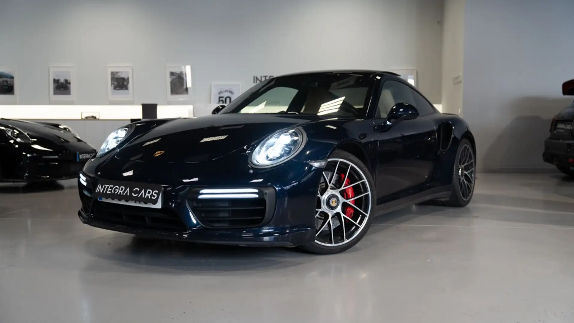 Porsche 991 Turbo Coupé PDK Bleu - 1
