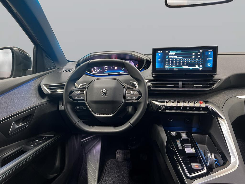 Peugeot 5008 1.2 Hybrid 136 Allure Pack — photo 12