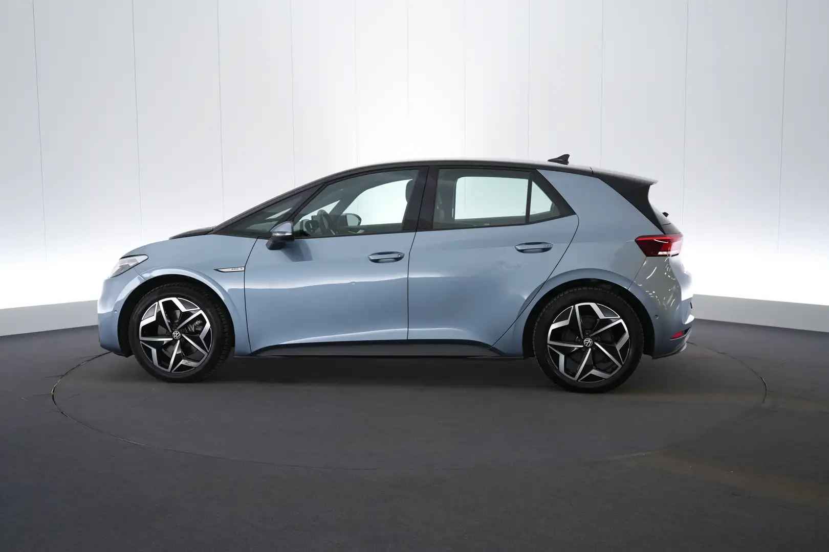Volkswagen ID.3 82 kWh Pro S LEDER/CUIR LED GPS PDC CAM ACC Verw.Z Bleu - 2