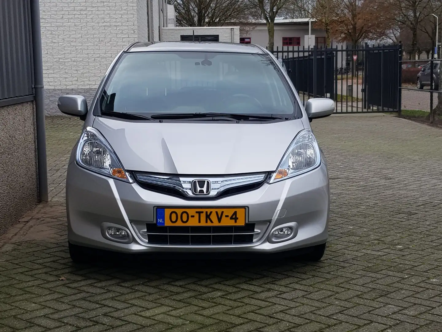 Honda Jazz 1.4 Hybrid Elegance automaat panorama-dak hoge-ins Grau - 2