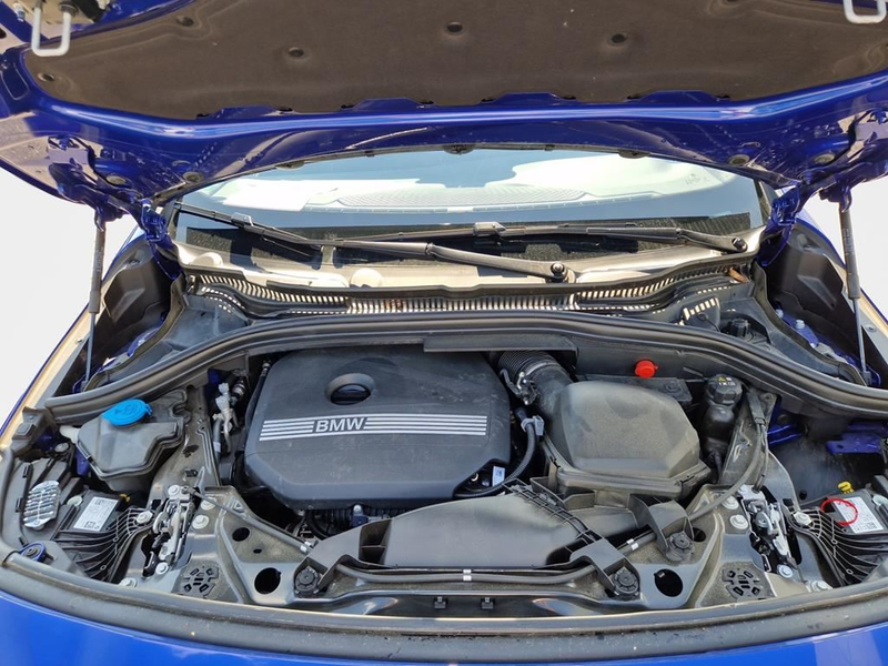 BMW 218 M Sport — photo 15