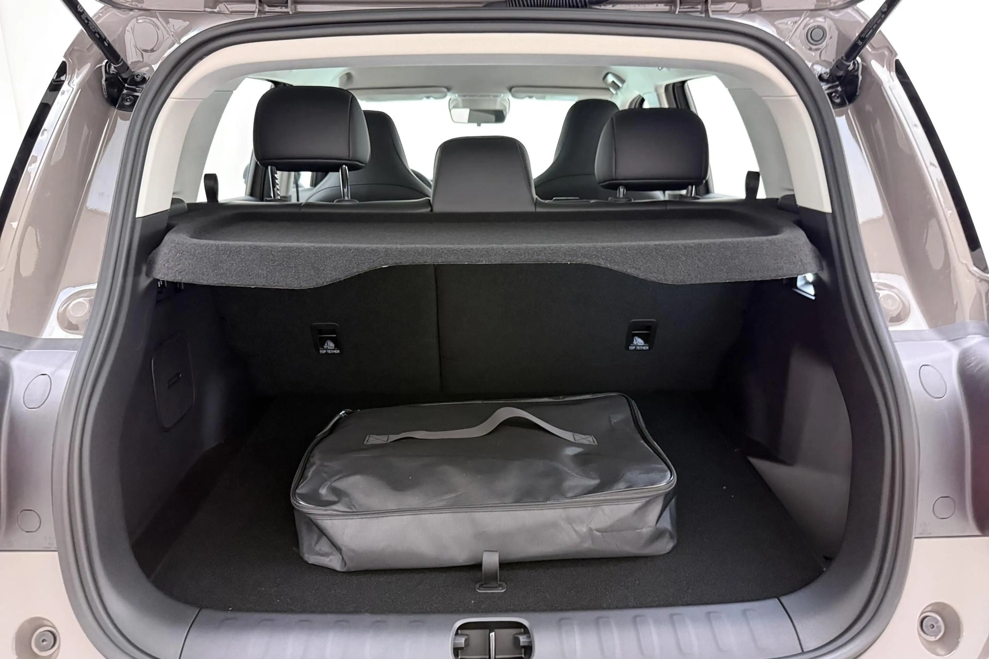 Leapmotor B03X ProMax Design 53 kWh 382KM WLTP l Hoge Zit & Verra — photo 3