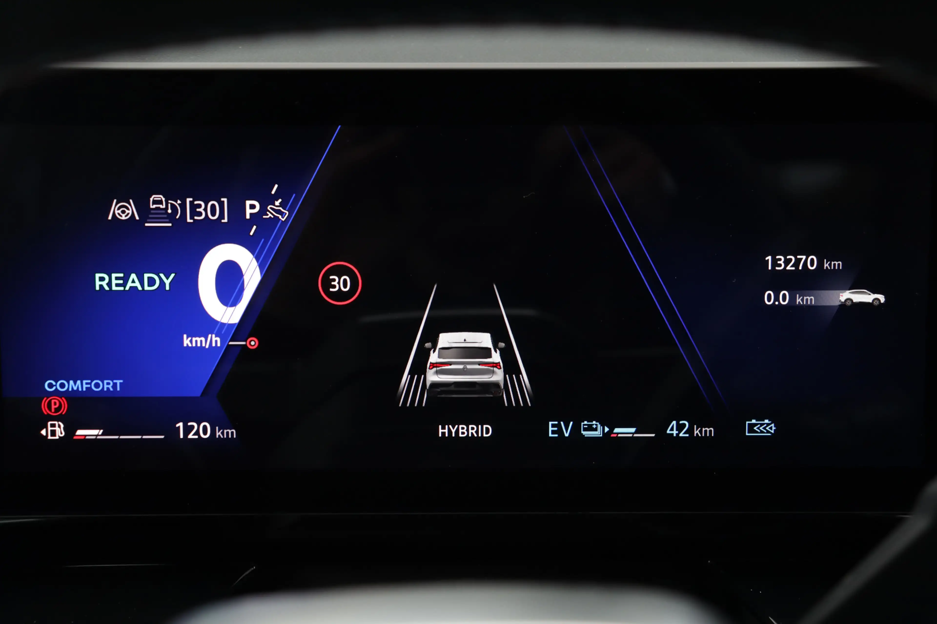 Renault Rafale 1.2 E-Tech 4x4 plug-in hybrid 300 atelier Alpine | — photo 10