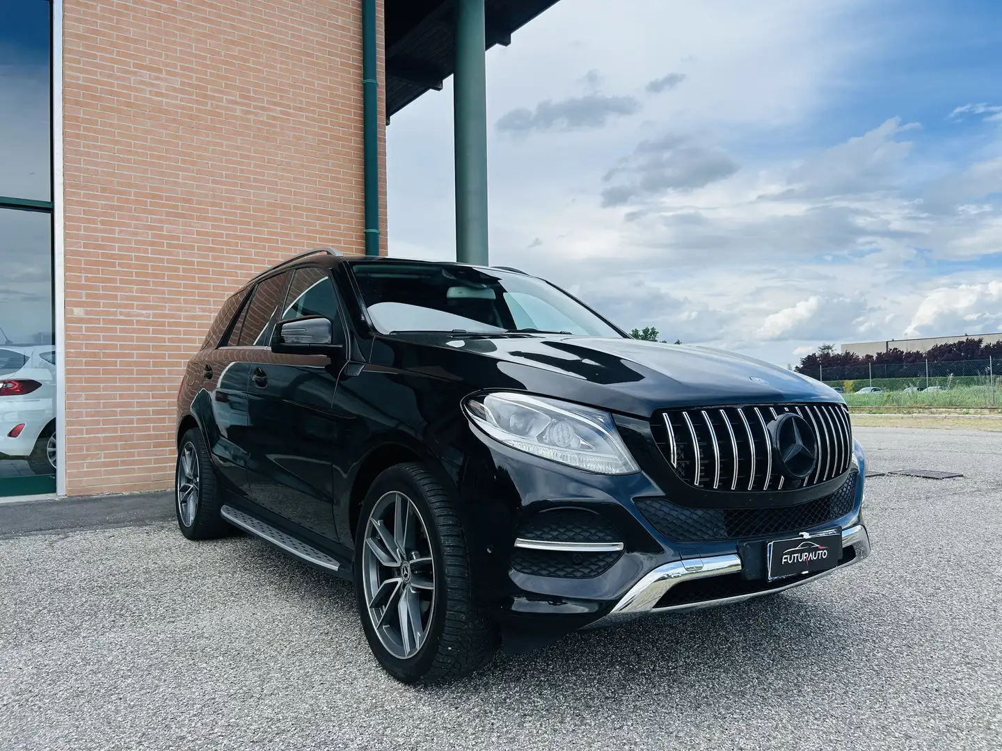 Mercedes-Benz GLE 250 GLE 250 d Sport Plus 4matic auto Nero - 2