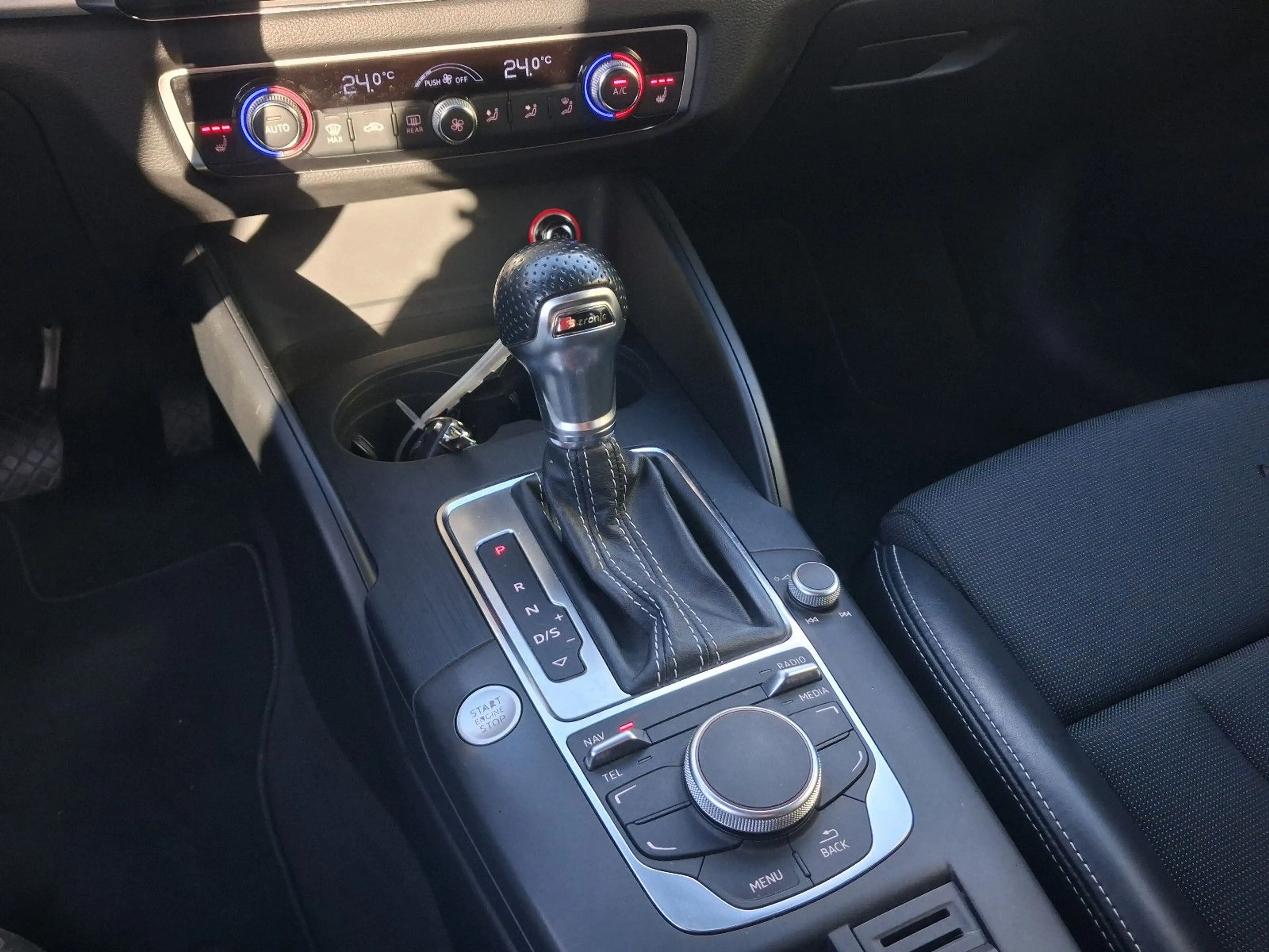 Audi A3 Spb. 2.0 TDI S-tr. qu. S-line LED+NAVI+PDC — photo 11