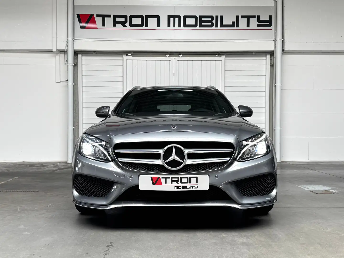Mercedes-Benz C 160 C 160 Break AMG Line CAMERA*LEDER*NAV*LED*TREKHAAK Grijs - 2