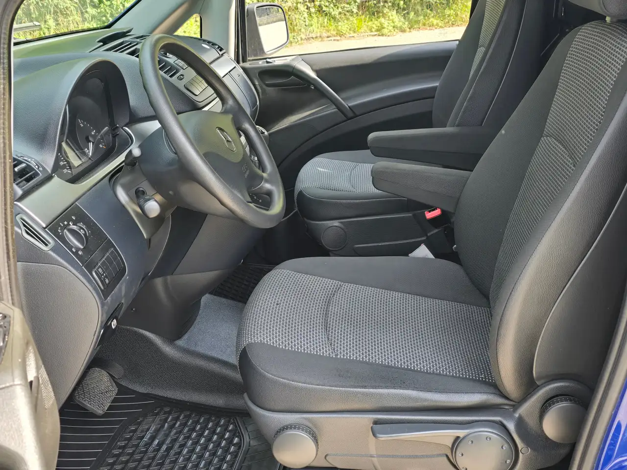 Mercedes-Benz Vito 113 CDI Extralang Top – Bild 11