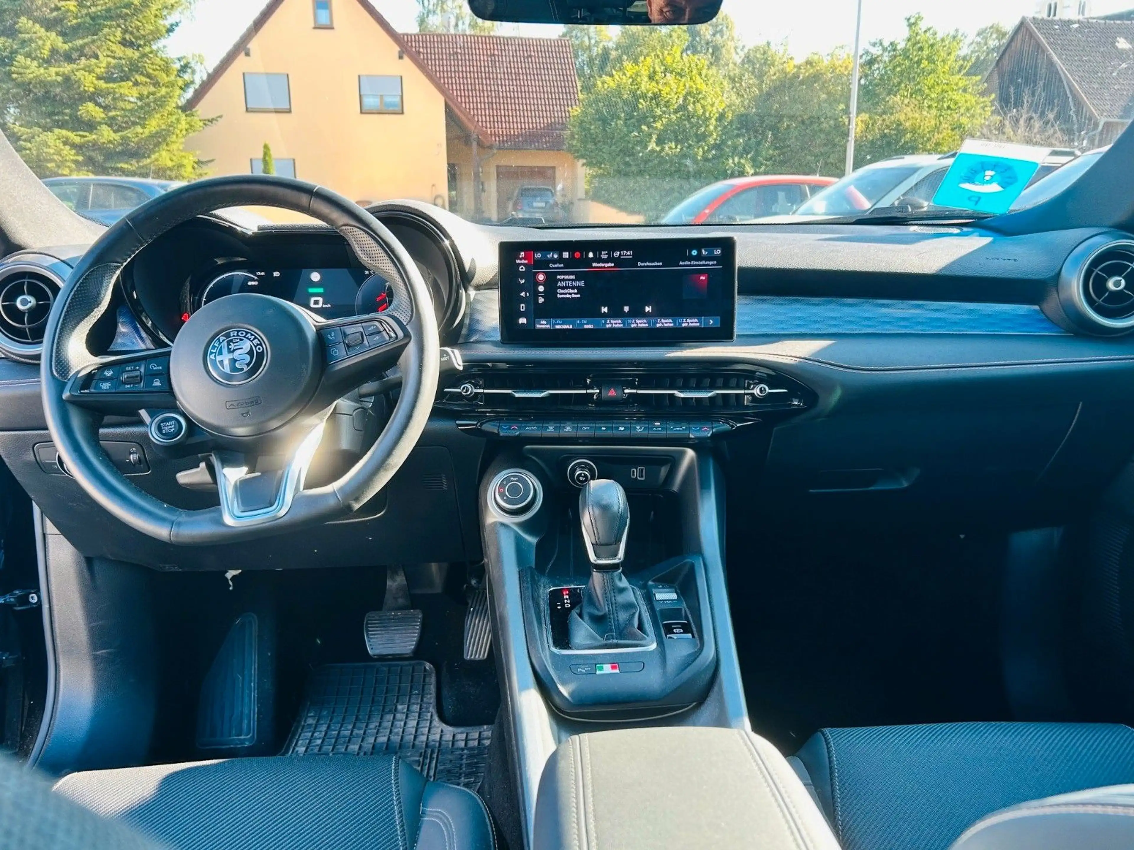 Alfa Romeo Tonale Ti Kamera Leder SHZ Alu,AHK Top zustand! — photo 5
