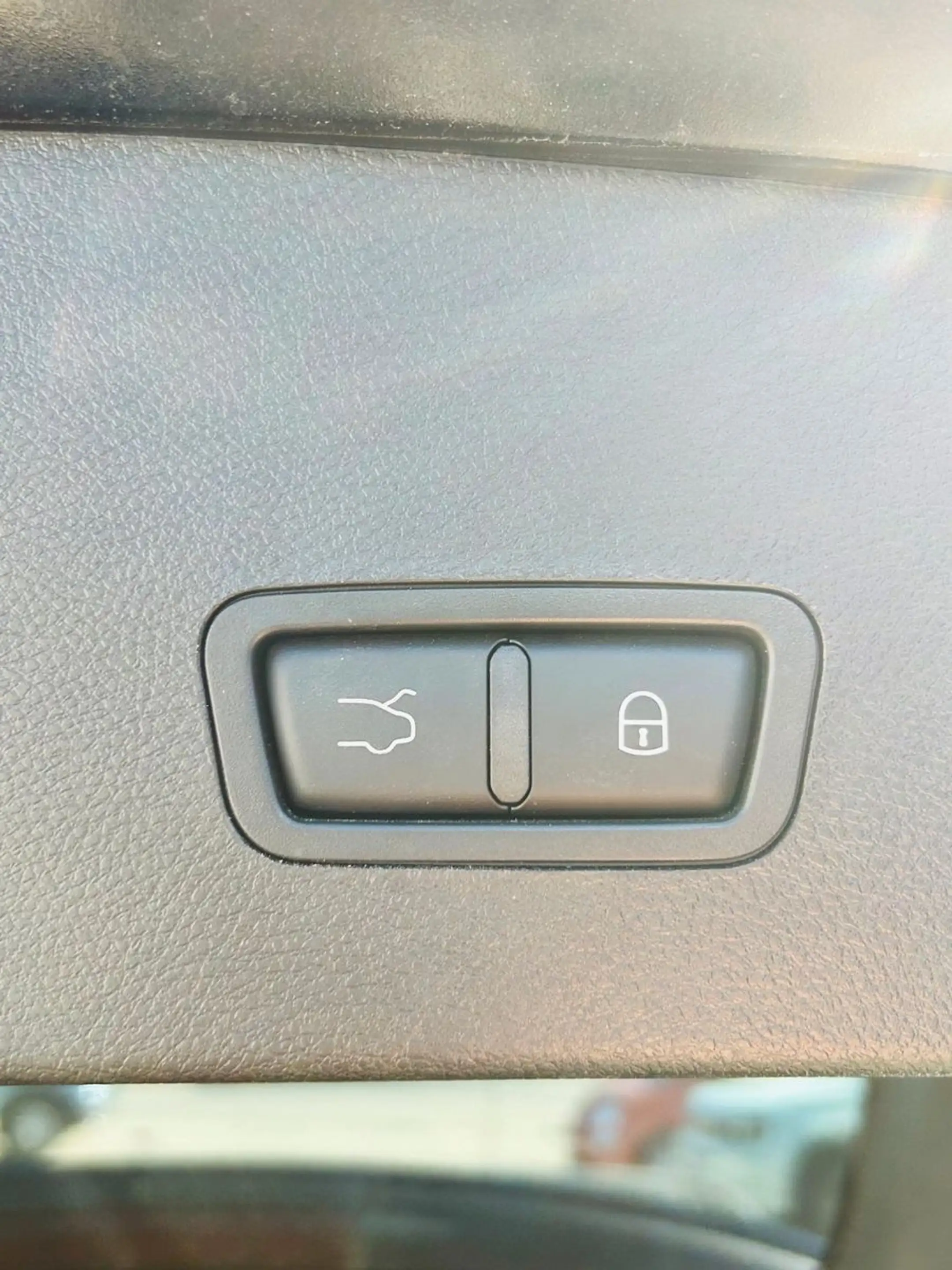 Alfa Romeo Tonale Ti Kamera Leder SHZ Alu,AHK Top zustand! — photo 8