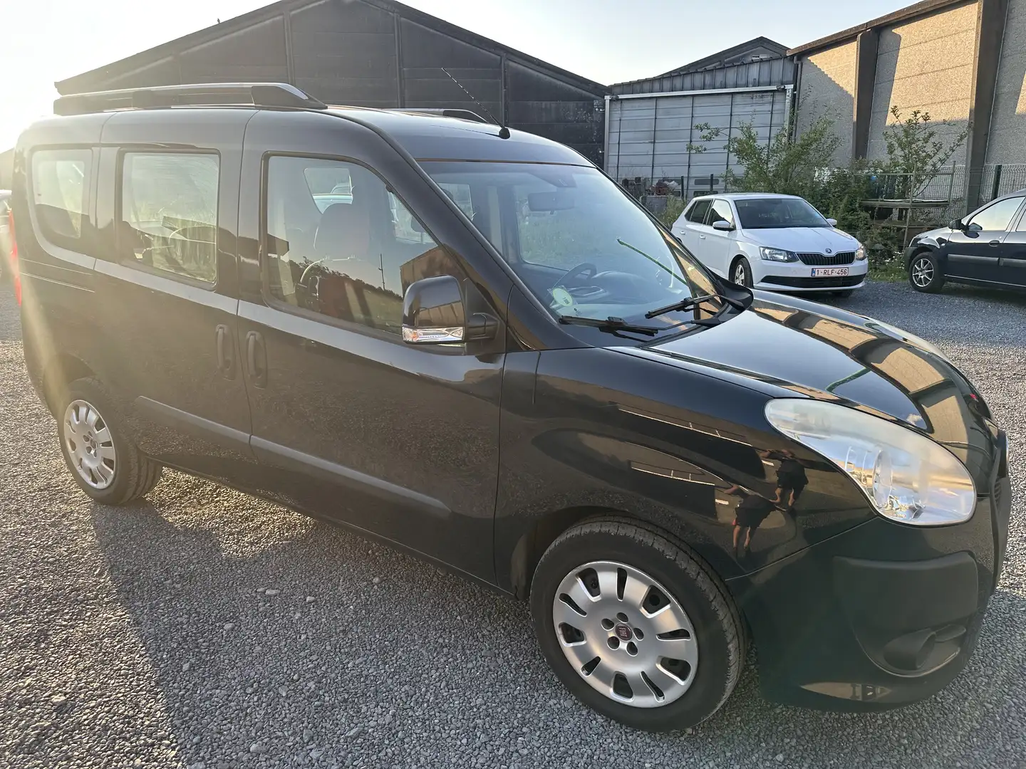 Fiat Doblo 1.6 16V diesel euro 5 Noir - 2