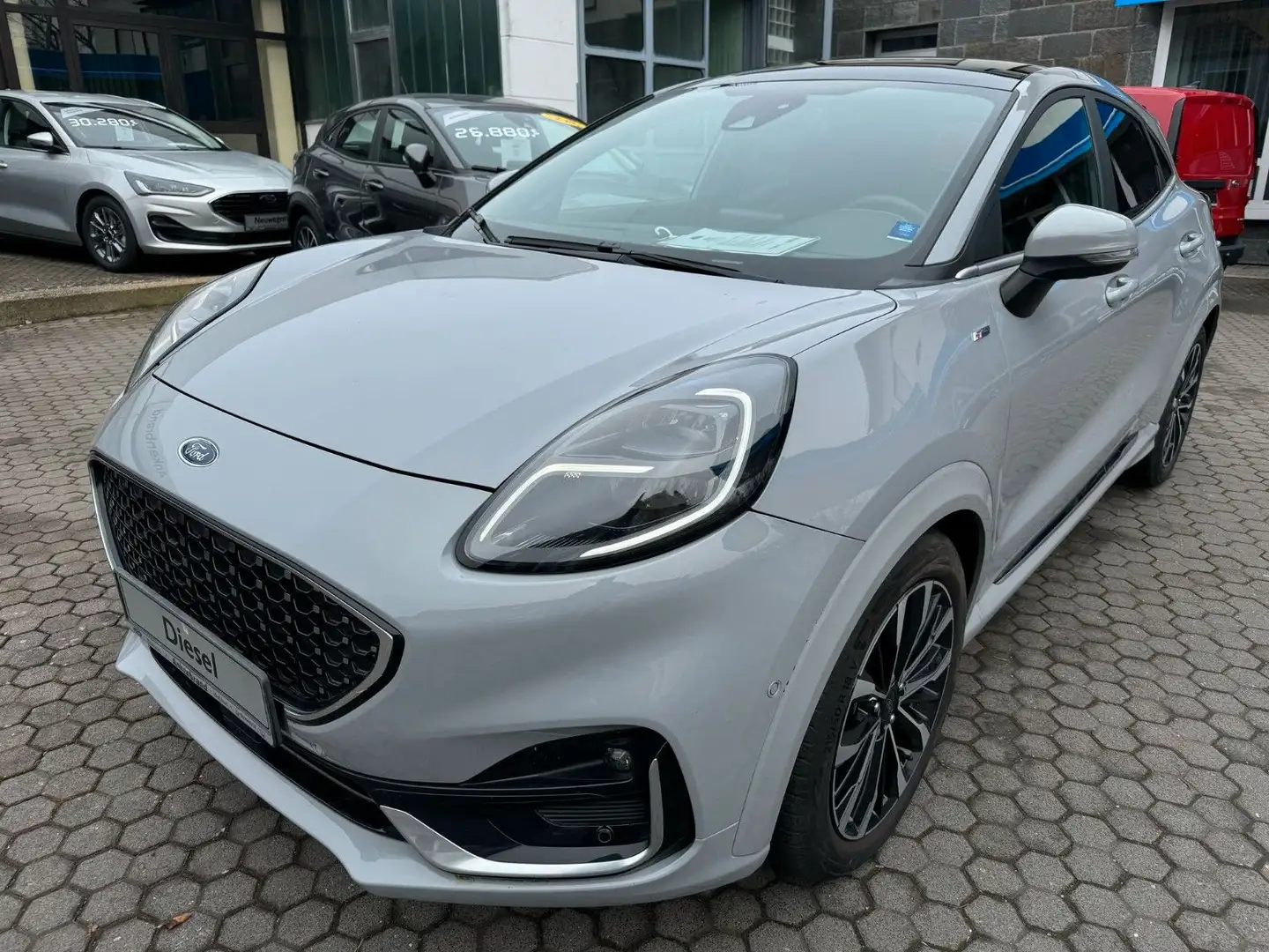 Ford Puma ST-Line Vignale DIESEL PANORAMA-DACH Grau - 2