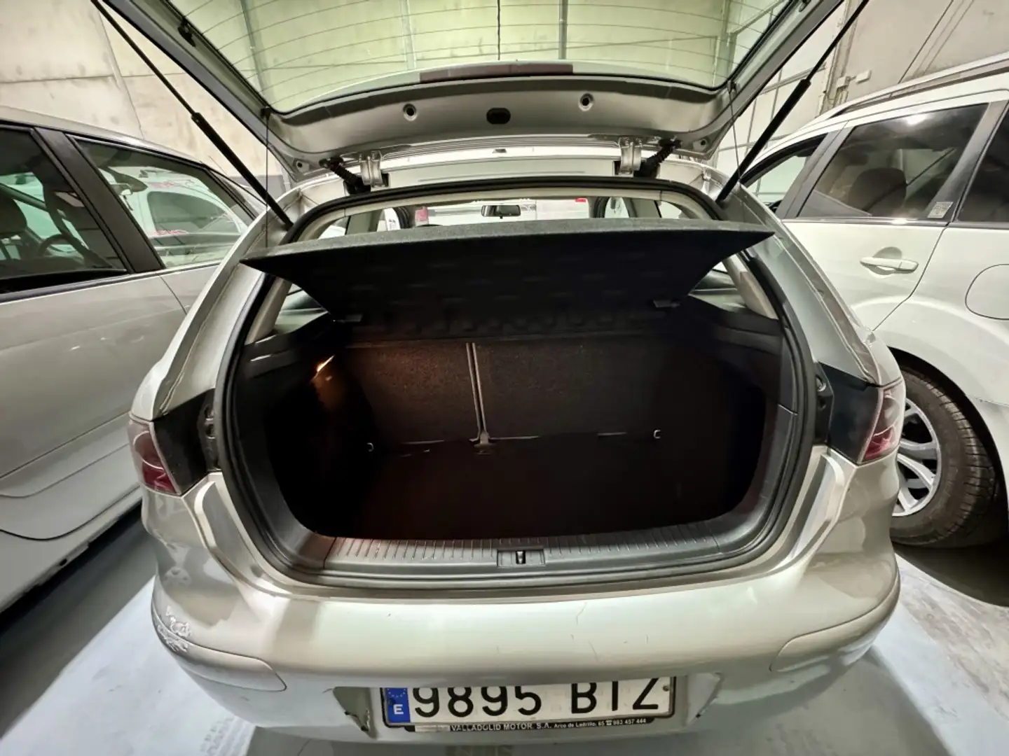 SEAT Ibiza 1.2 12V Stella Серый - 2