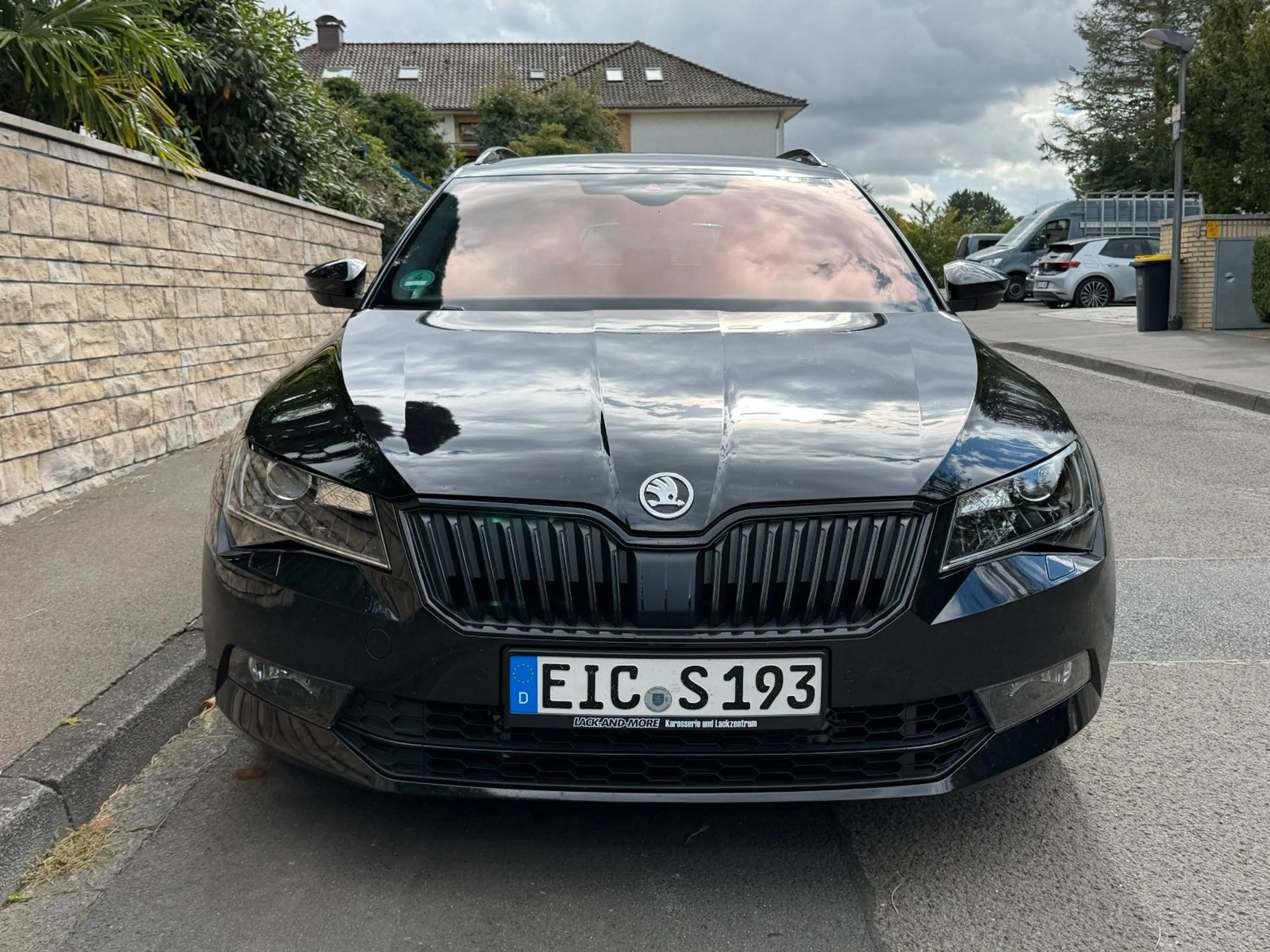 Skoda Superb Combi Sportline 4x4*Automatik*Standheizg*
