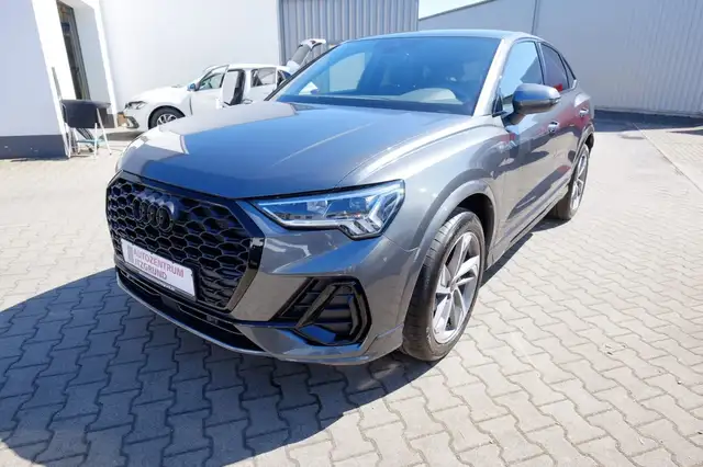 Audi Q3 Sportback 35TDI 2x S line/Black+/19Zoll/S-tro