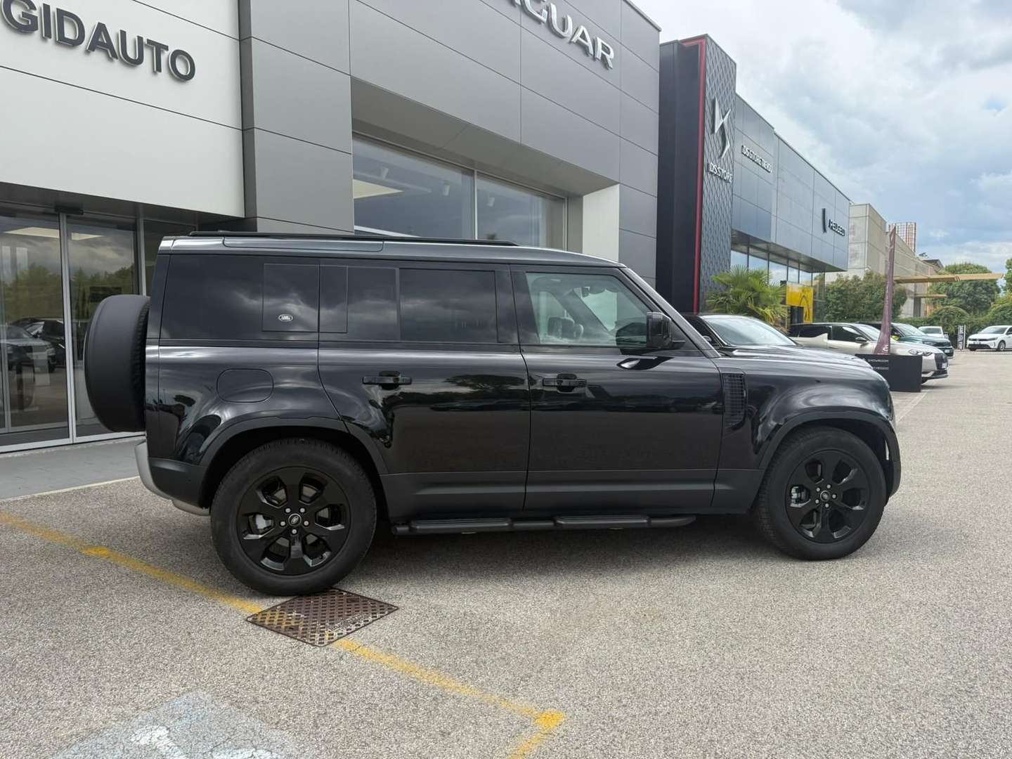 Land Rover Defender 110 SE 3.0 D200 MHEV Auto -  - Joinsteer - #3