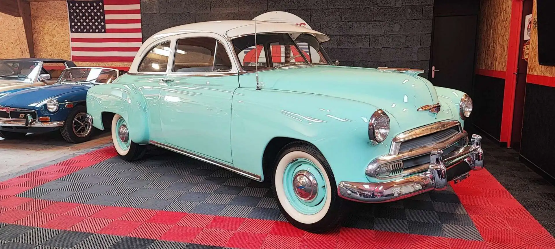Chevrolet - 1