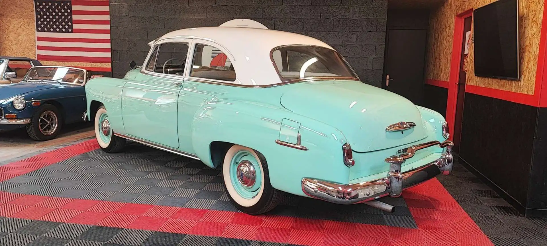 Chevrolet - 2