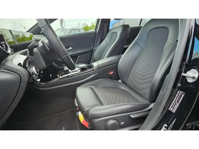Mercedes-Benz Unknown Model view 12