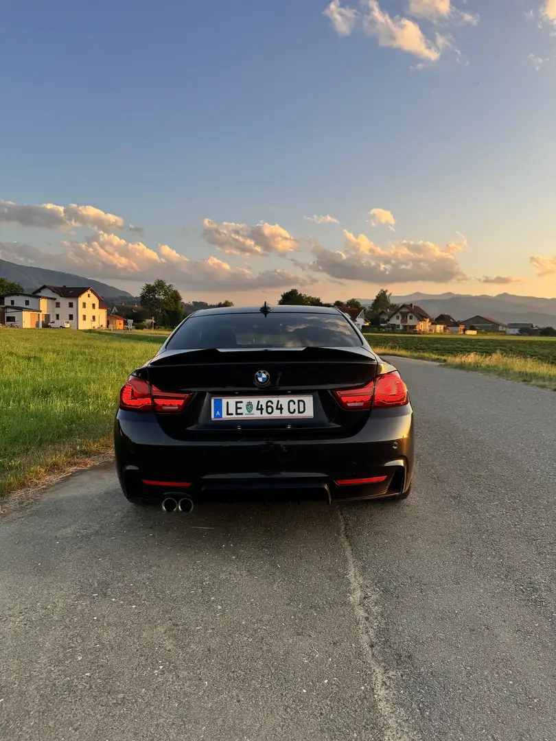 BMW 418 418d Coupe M Sport Schwarz - 2