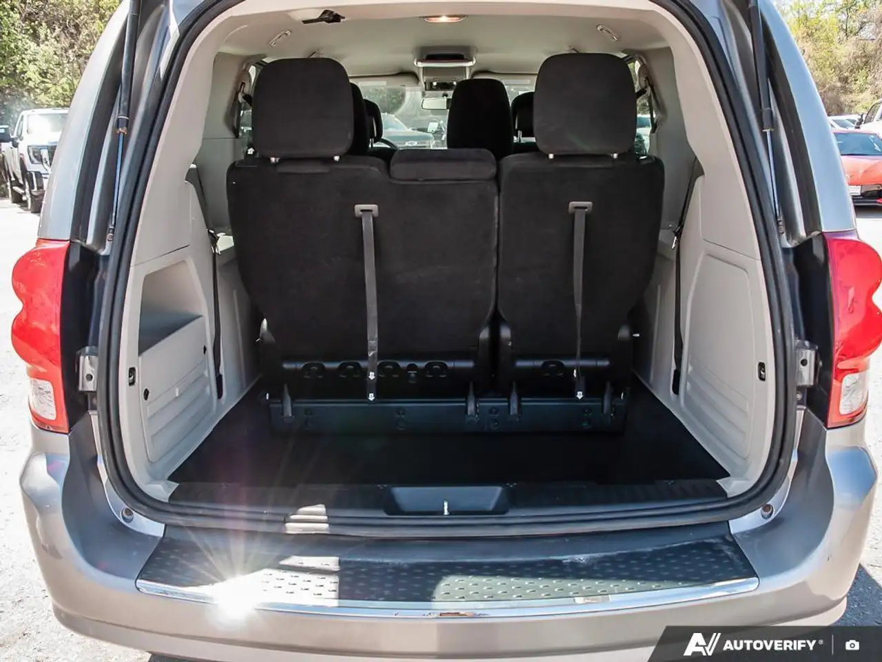 Dodge Grand Caravan fotografie Dodge Grand Caravan