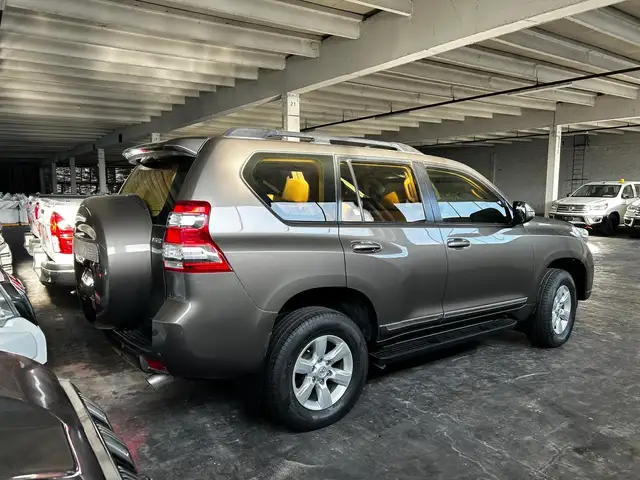 Toyota Land Cruiser Prado EXPORT | FULL OPTIONS | 7 PLACES | V6 4.0L
