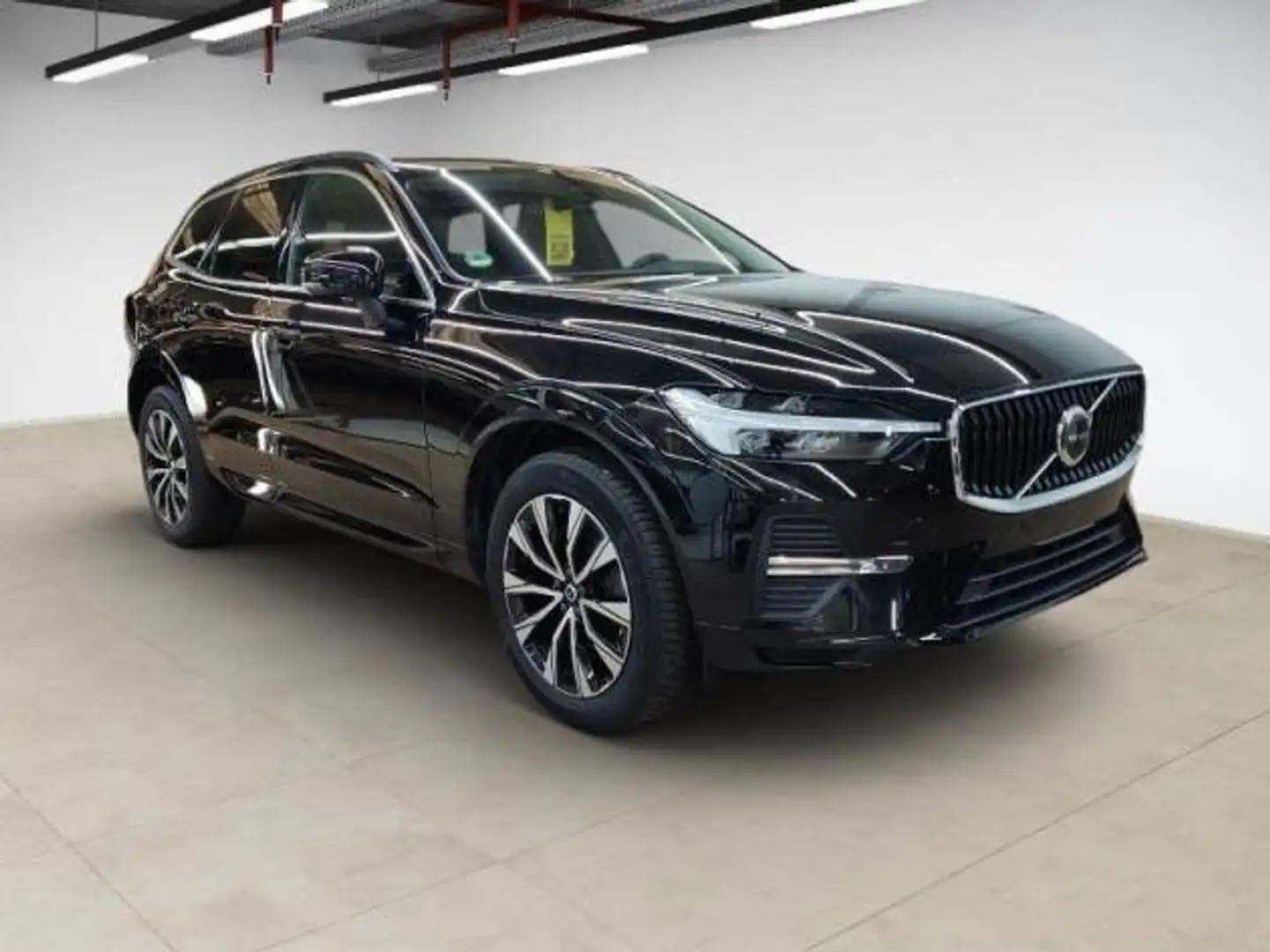 Volvo XC60 B4 Core FWD Černá - 1