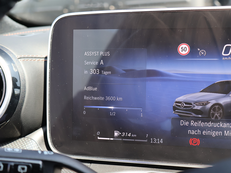Mercedes-Benz C 220 d T AMG Line-NightPak-KeyGo-Kamera-Ambient — photo 14