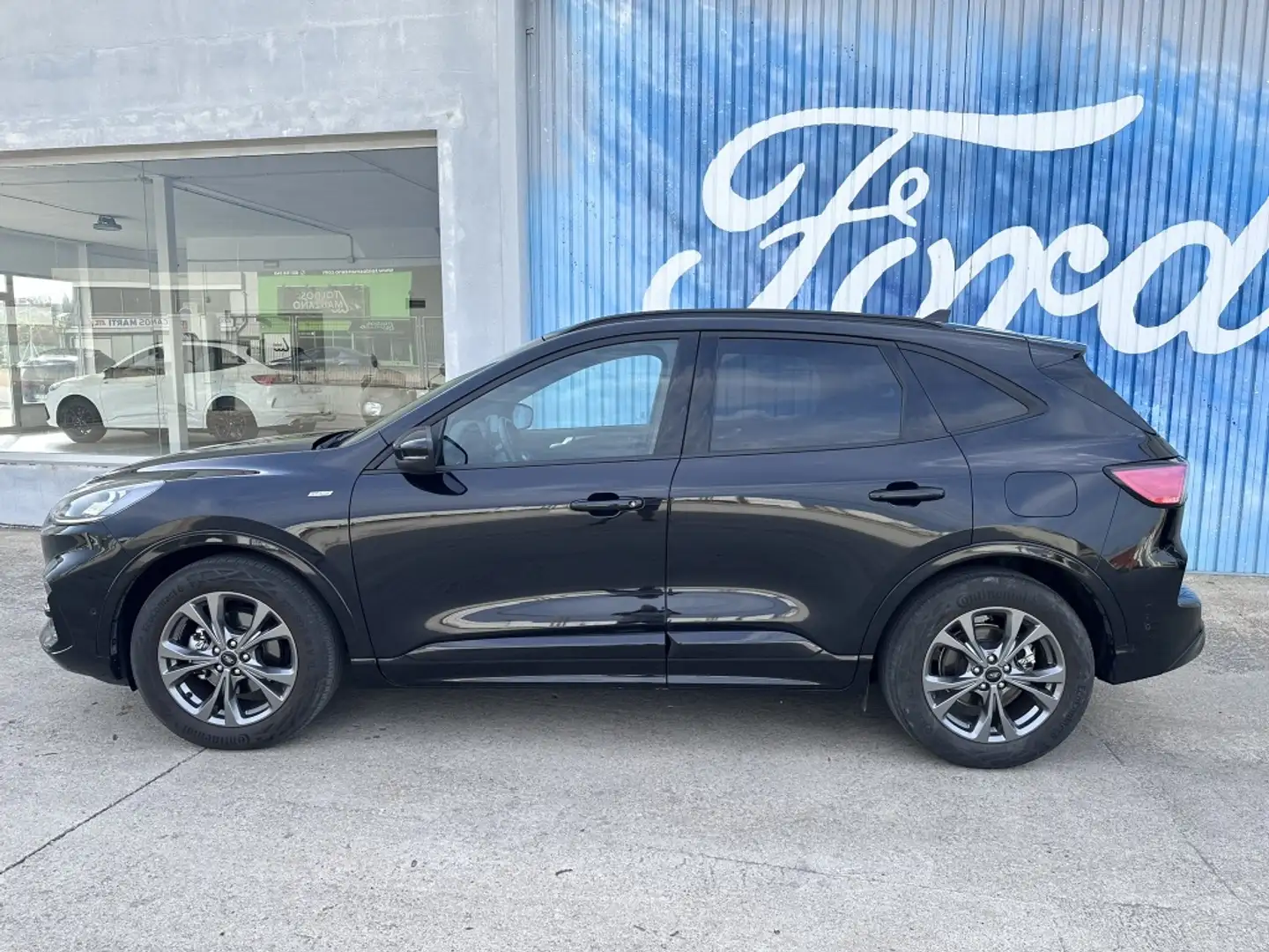 Ford Kuga 1.5 EcoBoost ST-Line X FWD 150 Noir - 2