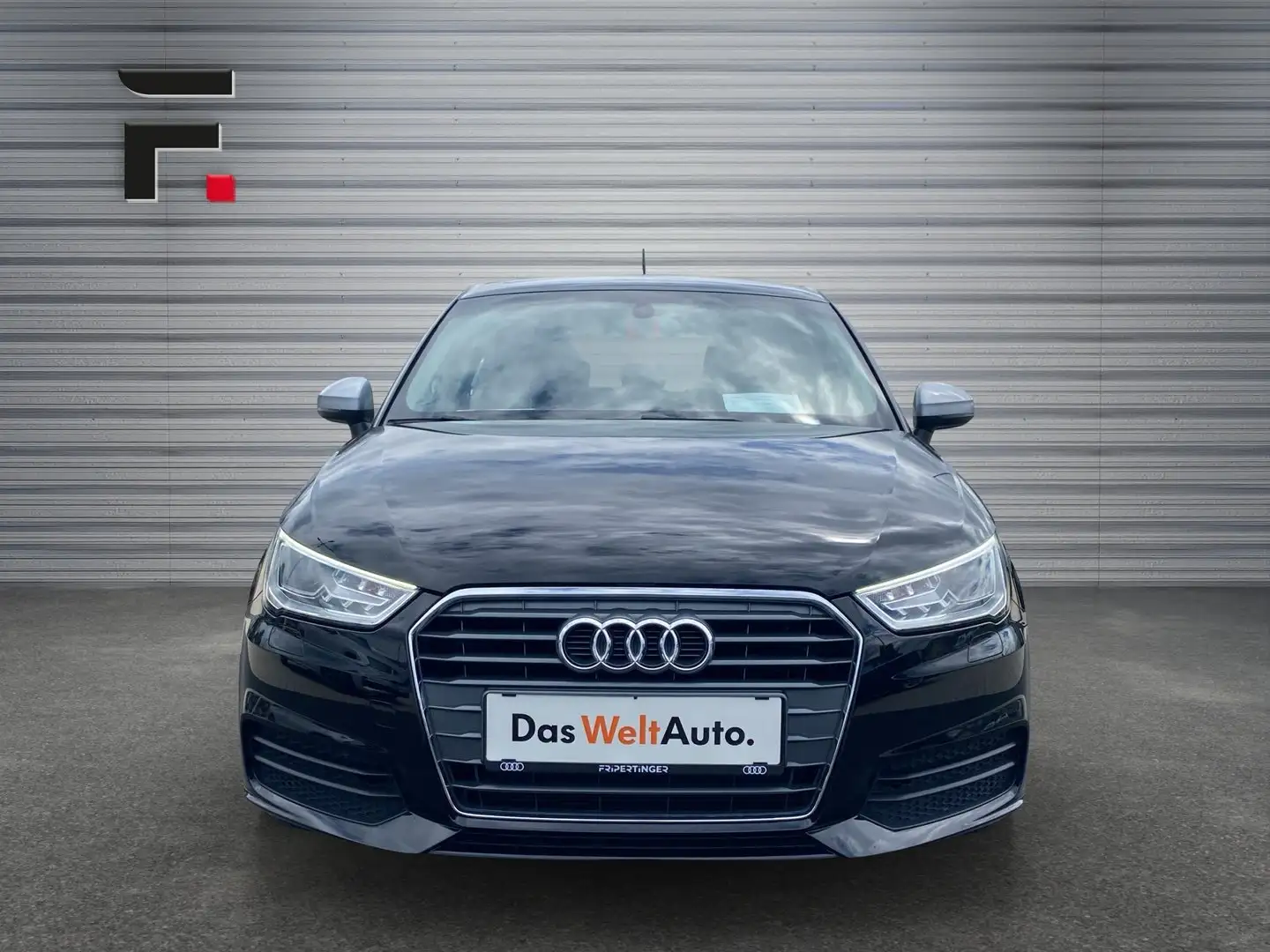 Audi A1 1.0 TFSI intense Schwarz - 2