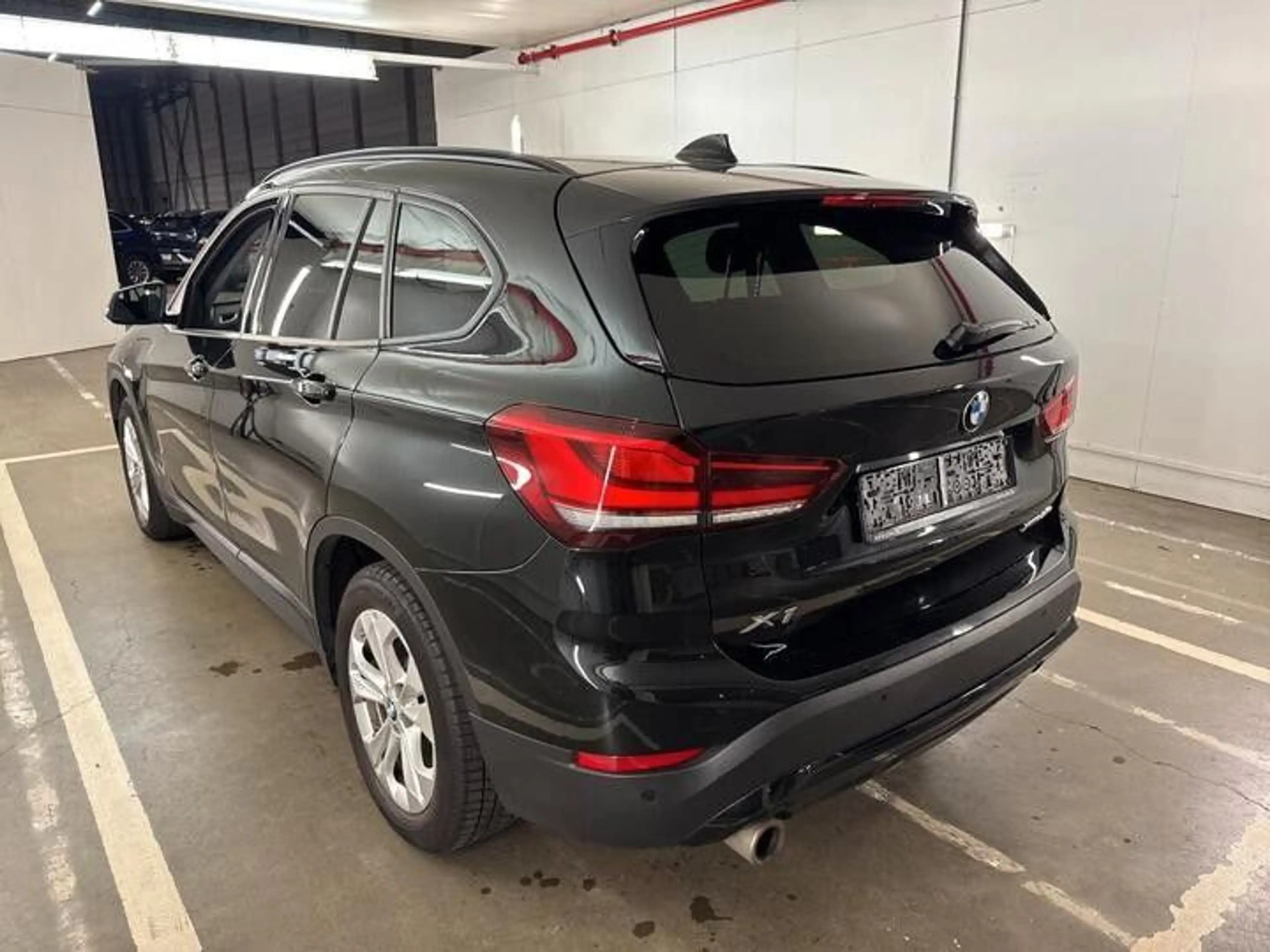 BMW X1 xDrive 25e*LEDER*LED*Head-Up Disp*Netto-14000 — photo 3