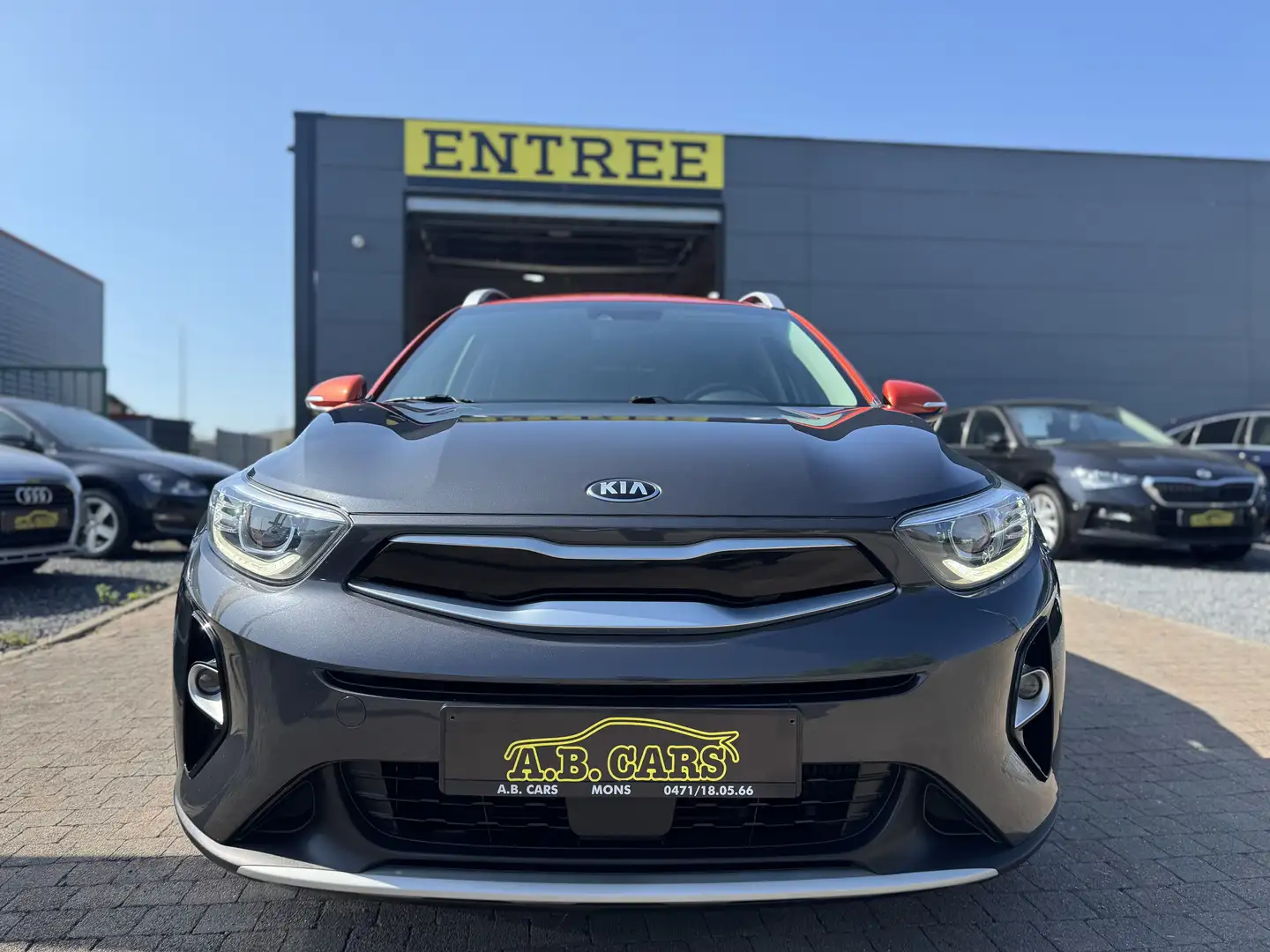 Kia Stonic 1.0 T Sense ISG AUTOMATIQUE*GARANTIE 12MOIS* Gris - 2