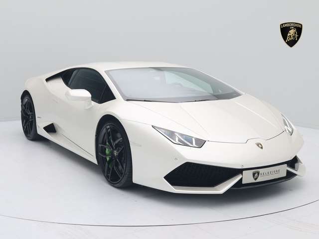 Imagine Lamborghini Huracán LP610-4 I BALLOON WHITE I LIFT