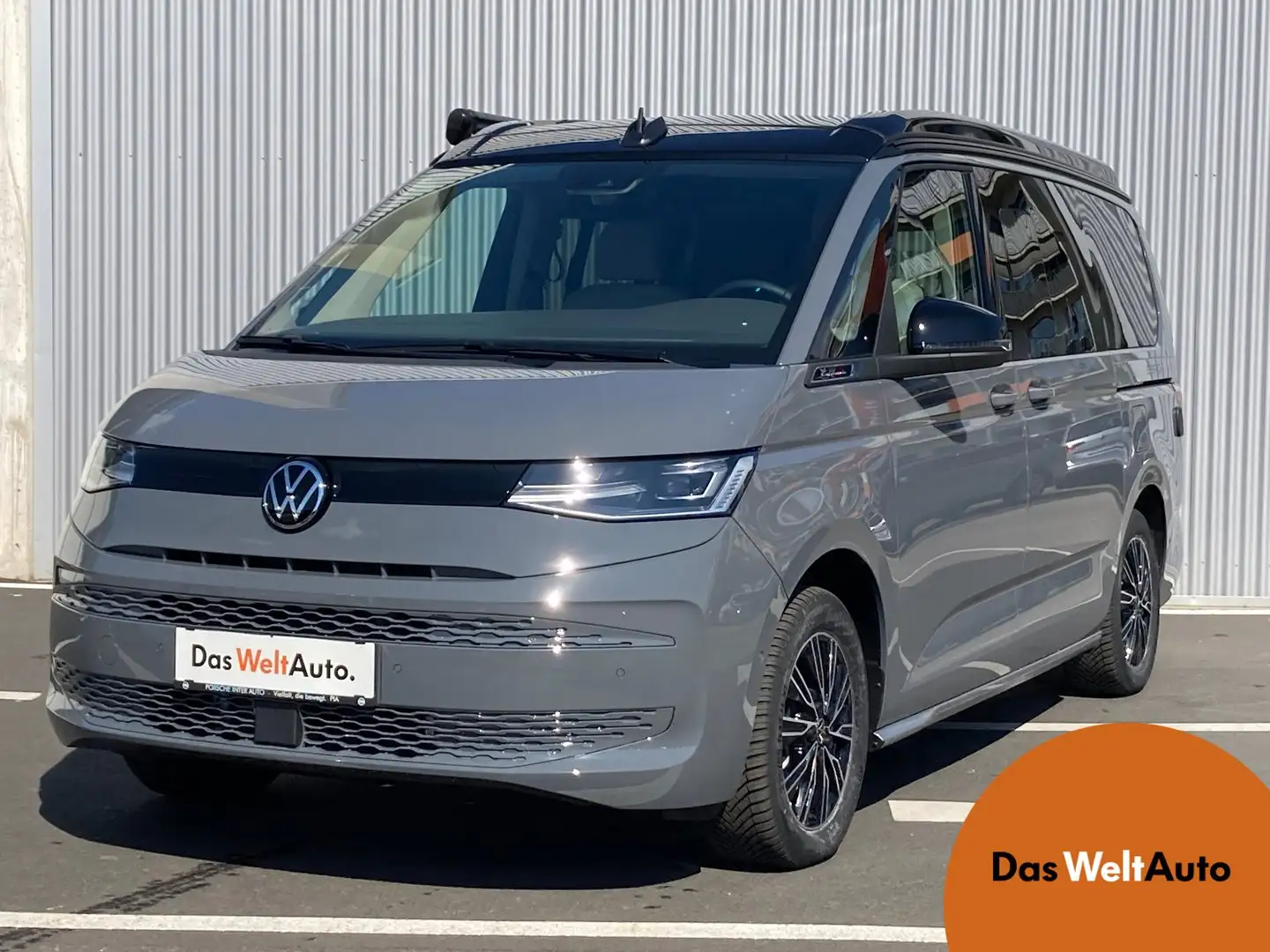 Volkswagen T6 California VW T6 California Beach Camper eHyb. 180 kW 4M Grau - 1