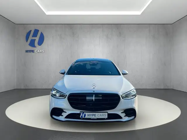 Mercedes-Benz S-Class view 2