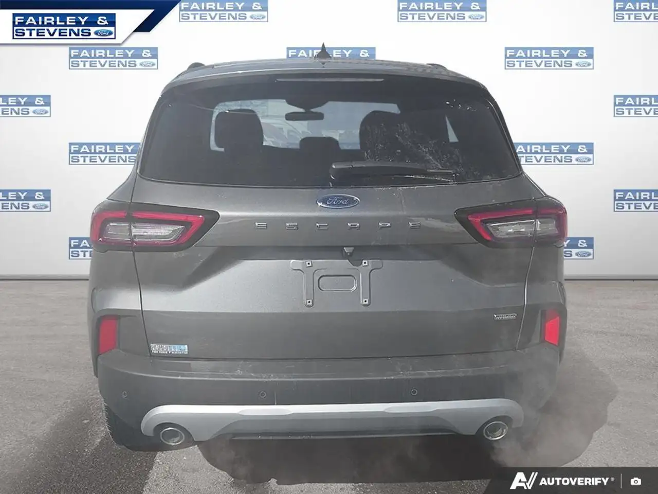 Ford Escape снимка Ford Escape