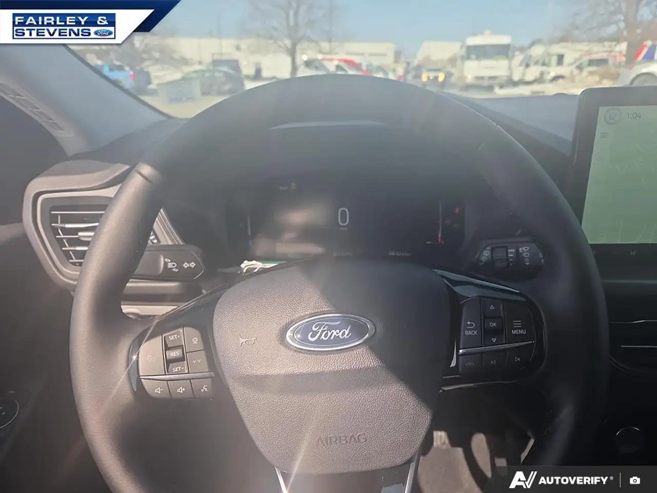Ford Escape снимка Ford Escape