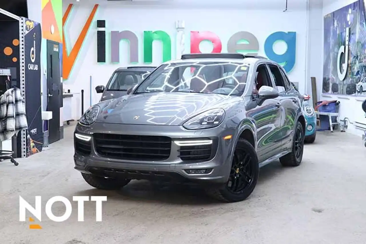 2016 Porsche Cayenne