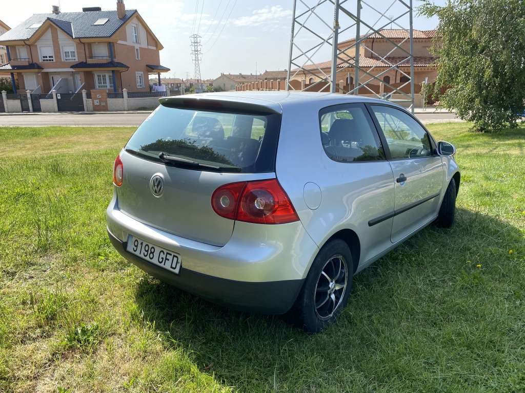 Volkswagen Golf 1.6TDI CR Advance 90 - foto 1