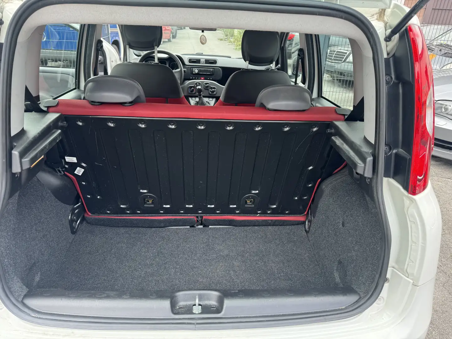 Fiat Panda Pop*Klimaanlage*Euro6*TÜV NEU* aus 2.Hand* Wit - 1