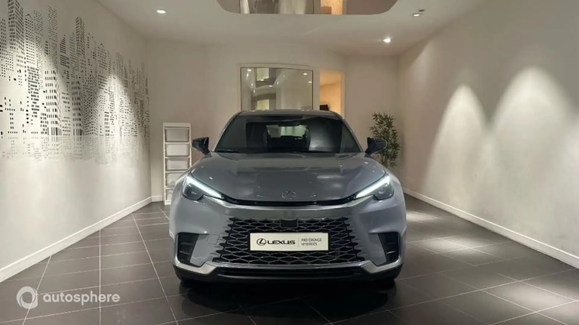 Lexus LBX 1.5 136ch Elegant 2WD - 2