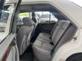 Mercedes-Benz 200 E Lim.*AUT.*KLIMA*TEMPOMAT*KAMERA*OLDTIMER* Blanc - thumbnail 15
