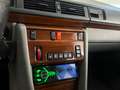 Mercedes-Benz 200 E Lim.*AUT.*KLIMA*TEMPOMAT*KAMERA*OLDTIMER* Blanc - thumbnail 12