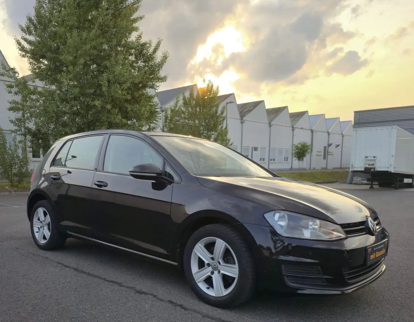 Volkswagen Golf VII Lim. Comfortline BMT/STARTSTOP/PDC/SHZ Noir - 2