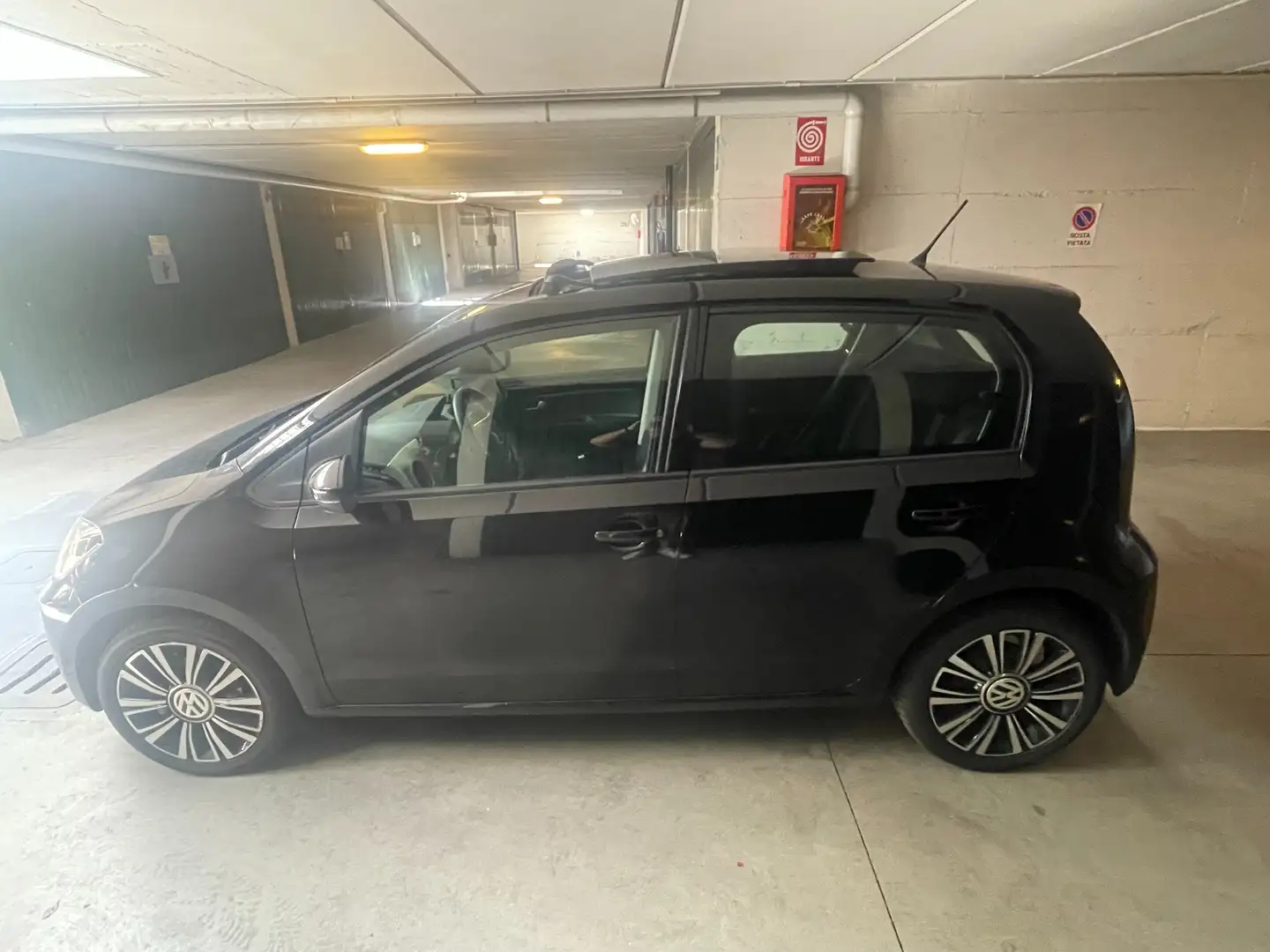 Volkswagen up! up! 5p 1.0 Move up! 75cv asg Nero - 2