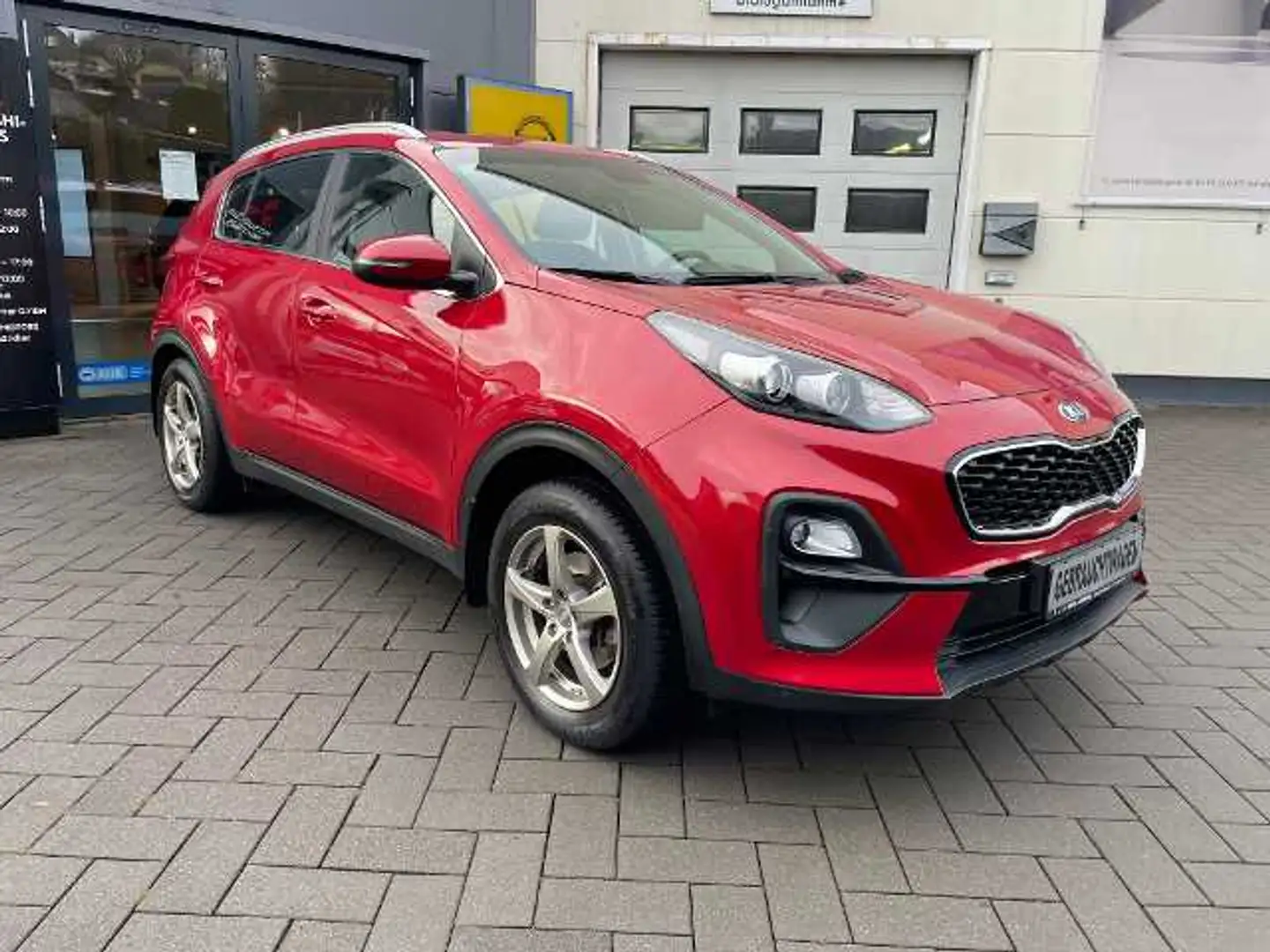 Kia Sportage VISION 2WD AHK Rot - 2