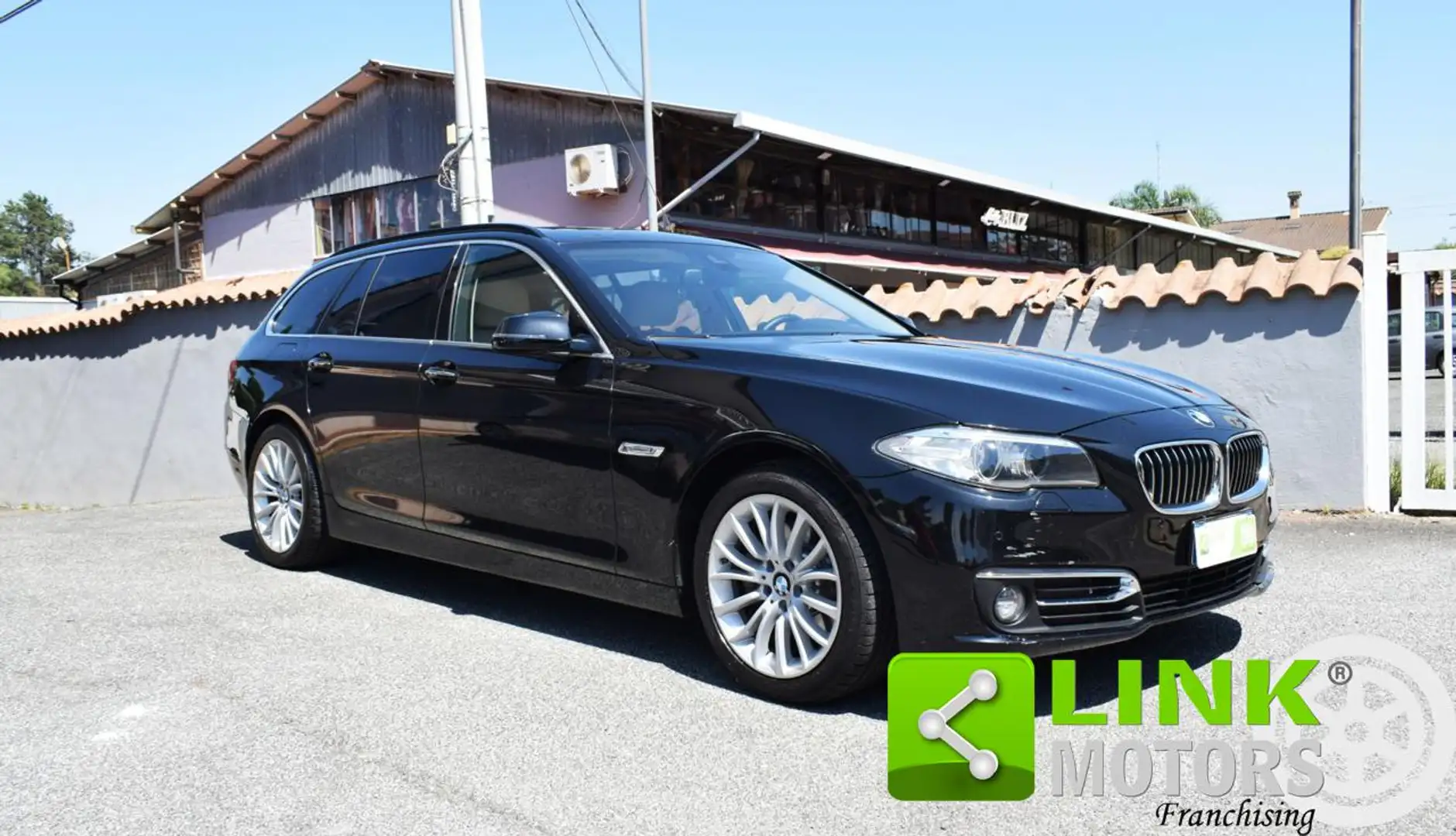 BMW 520 d Touring Luxury Nero - 1