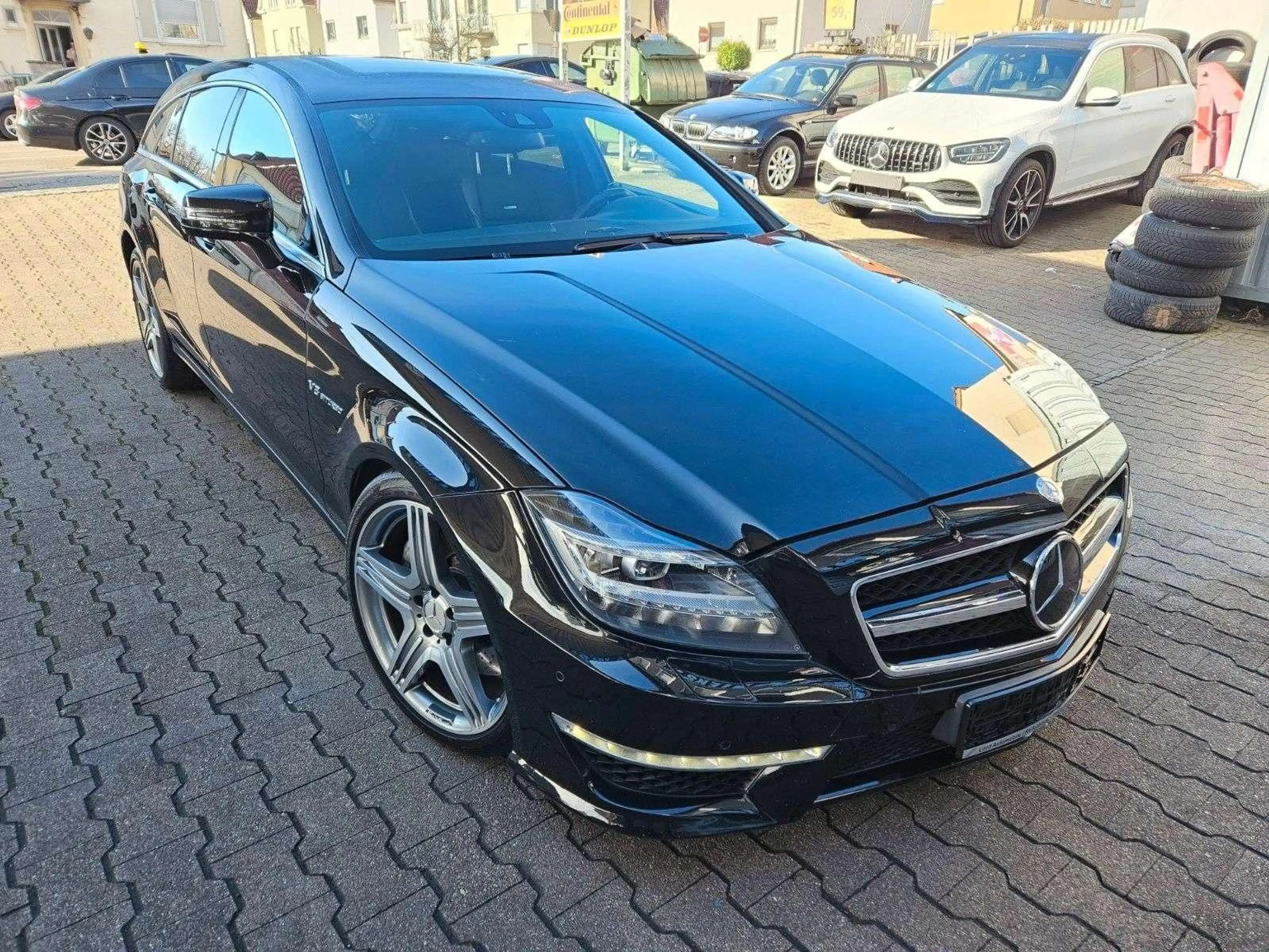 Mercedes-Benz CLS 63 AMG CLS 63 AMG -Shooting Brake-Voll-Massage — photo 3