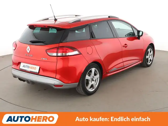Renault Clio view 6