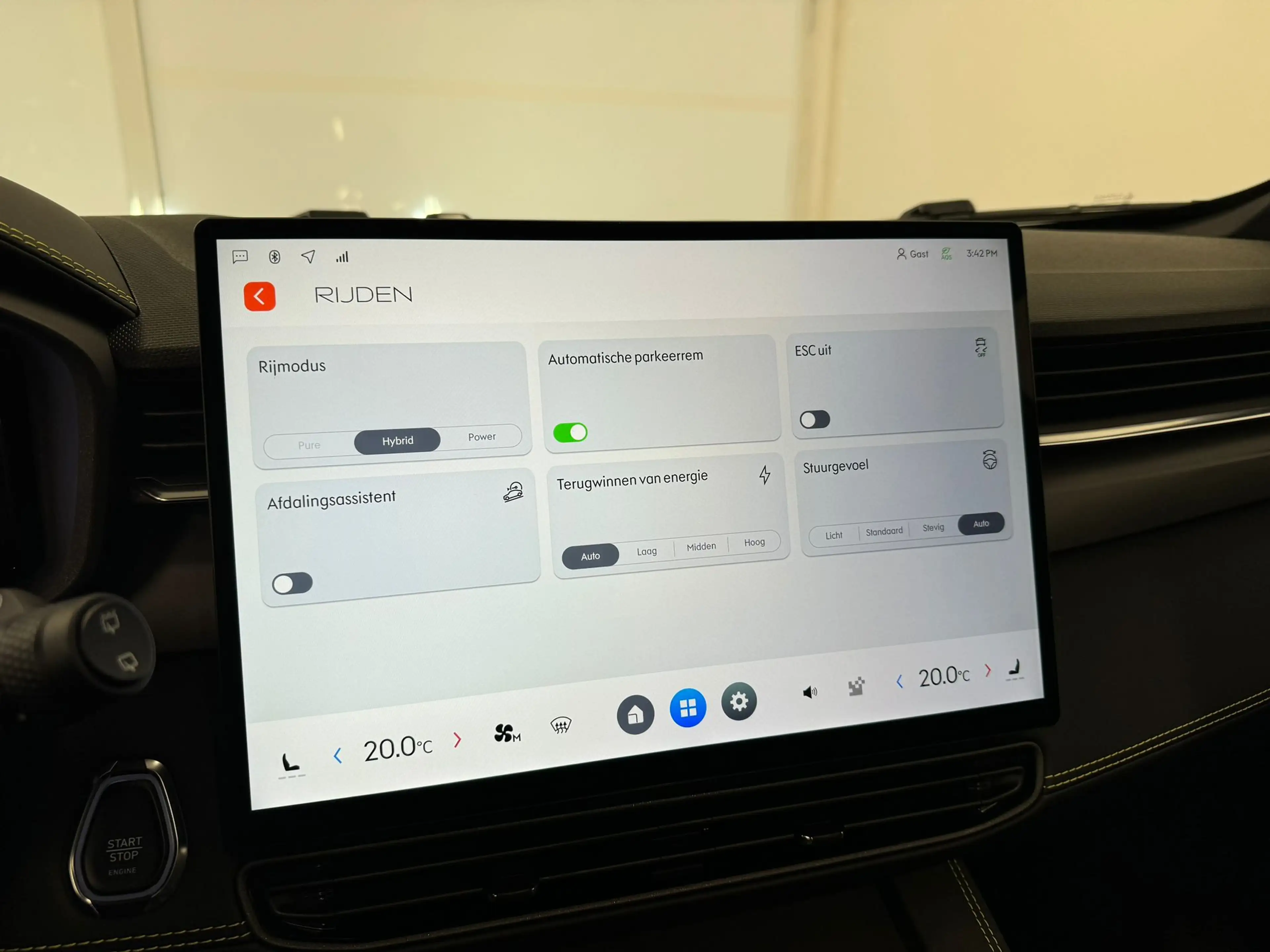 Lynk & Co 01 1.5 More | 360 Camera | Panormadak | Apple Carplay — photo 33